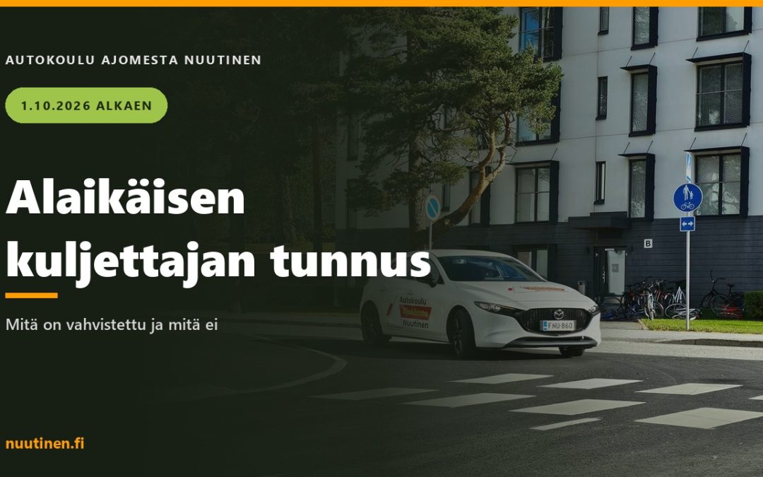Autokoulu AjoMestan auto suojatiellä takaviistosta kuvattuna