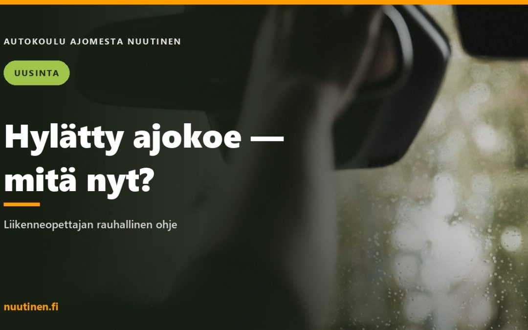 Käsi säätämässä taustapeiliä, sadepisaroita ikkunassa